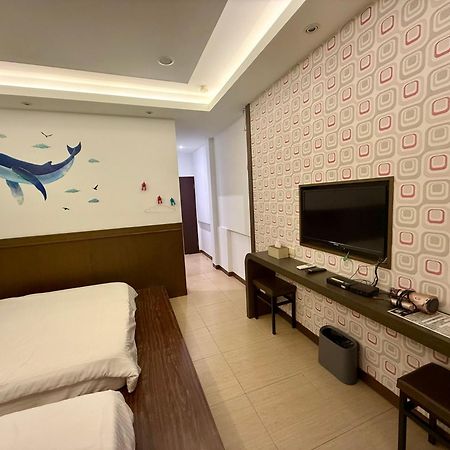 尹居 包棟民宿 Xiaoliuqiu Luaran gambar